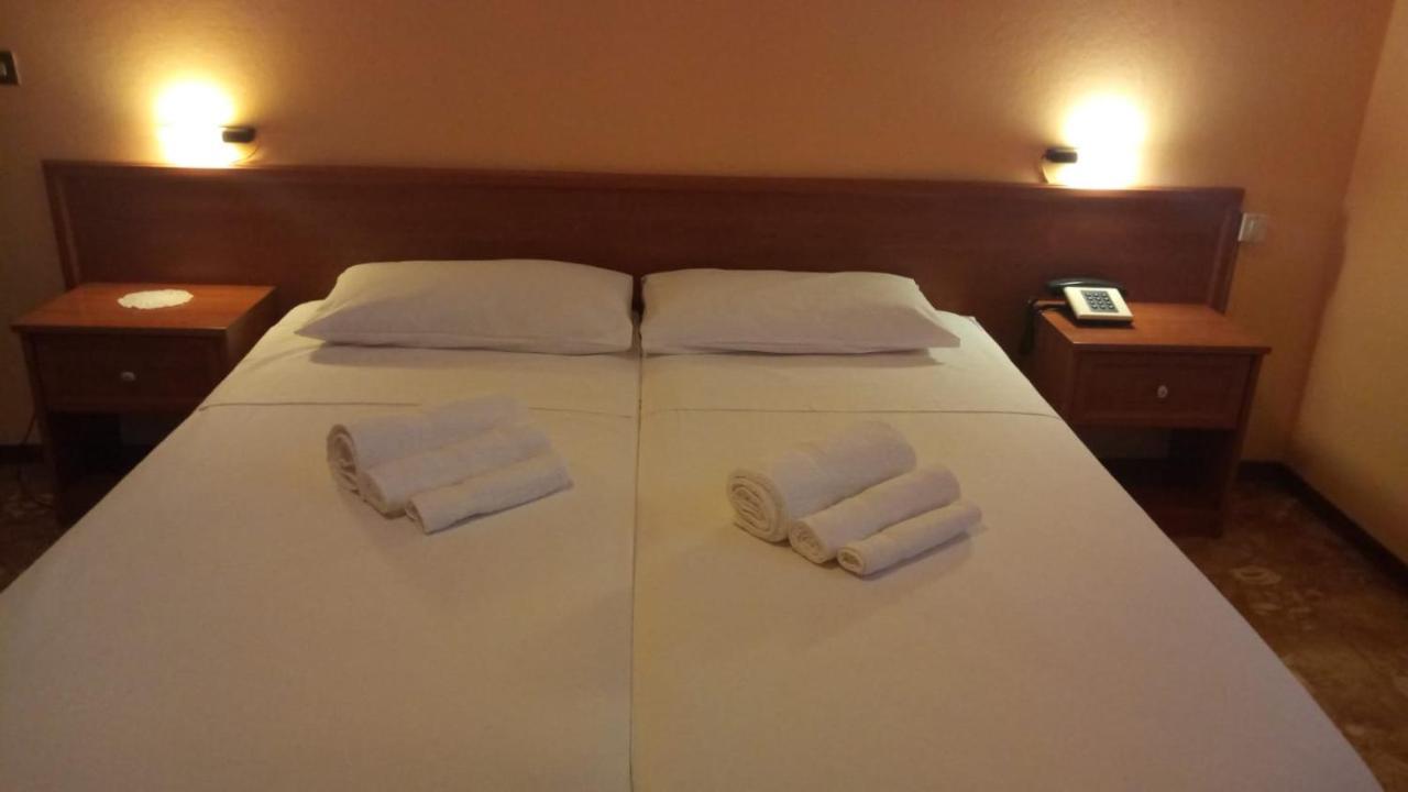 סלסומאג'יורה טרמה Hotel Primarosa מראה חיצוני תמונה